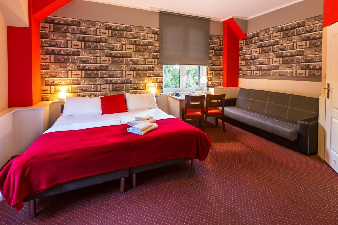 Przystanek Hotel 3*