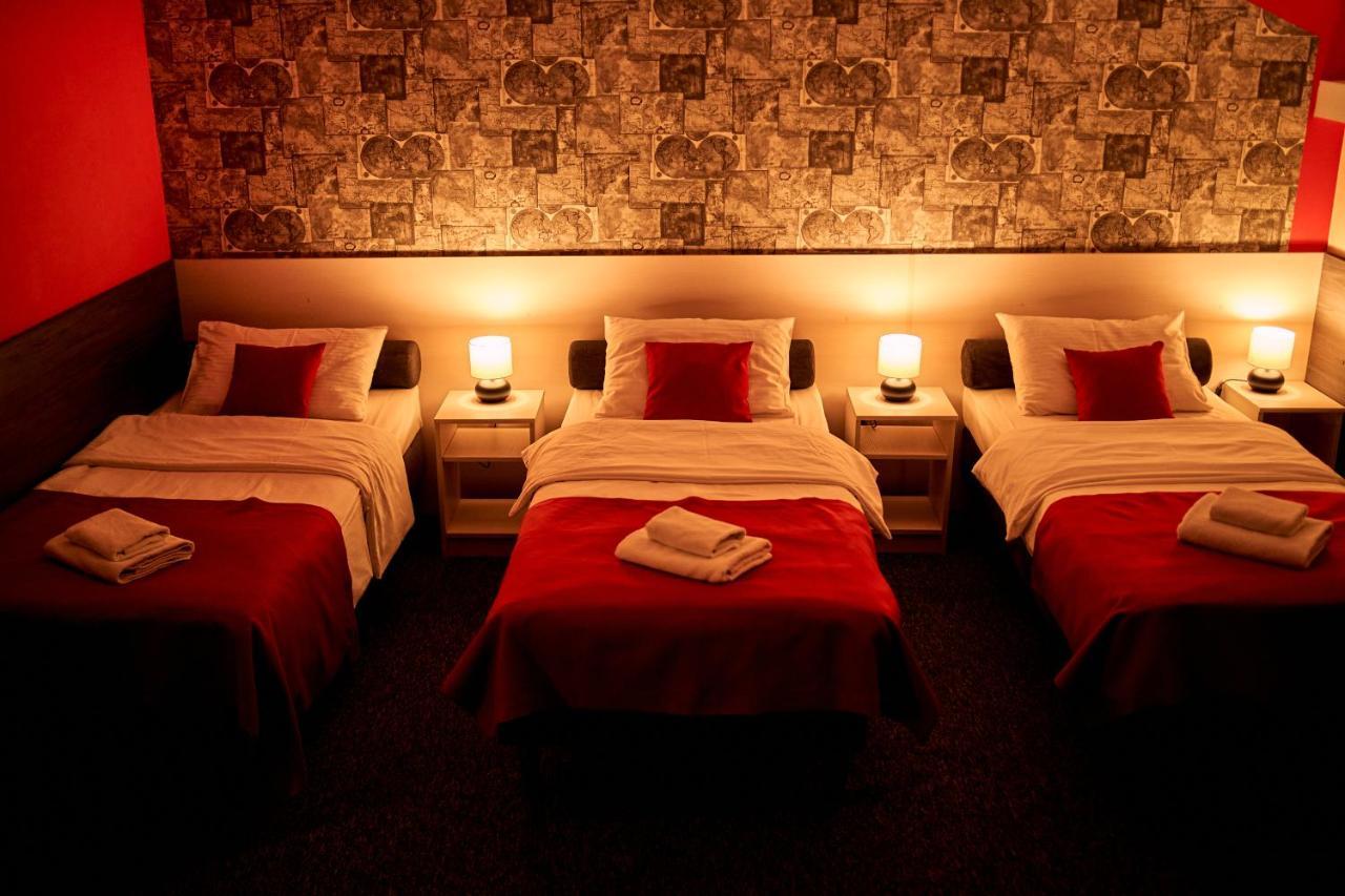 Hotel Przystanek 3*