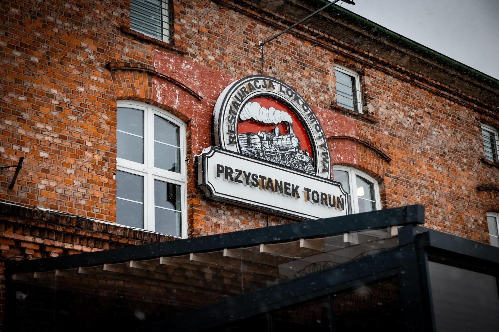 Przystanek 3*